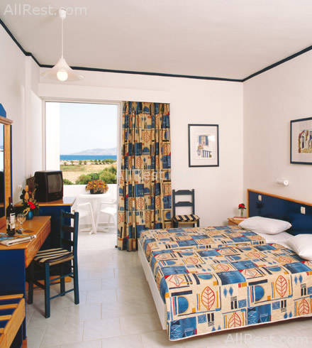 Sandy Beach Hotel 3